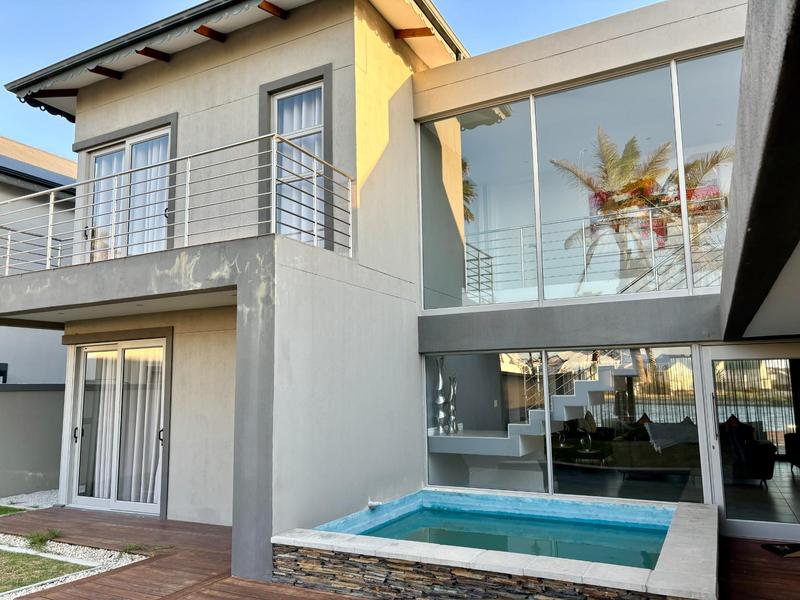 5 Bedroom Property for Sale in Marina Martinique Eastern Cape